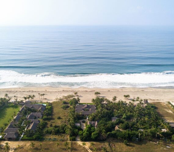 What Are the Best Beaches to Visit in Puerto Escondido?