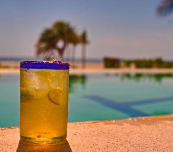 What Is the Best Time of Year to Visit Puerto Escondido for Good Weather?